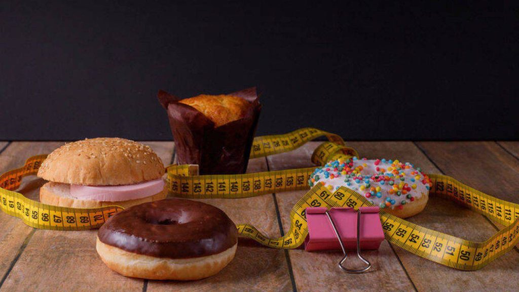 Μήπως ακολουθείτε «κακή διατροφή»; – Τα 8 συμπτώματα που το αποκαλύπτουν