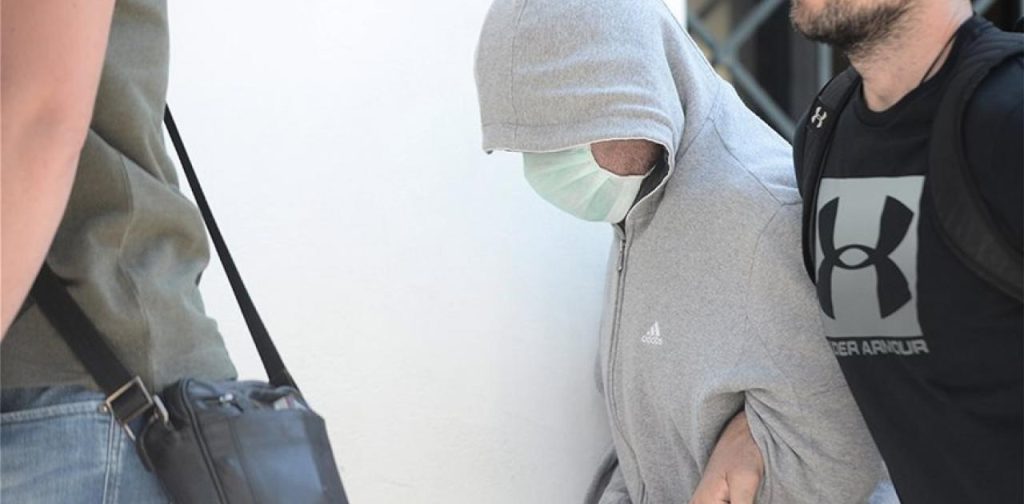 Υπόθεση αποπλάνησης 14χρονης στην Ηλιούπολη: Προφυλακιστέος κρίθηκε ο 44χρονος καθηγητής