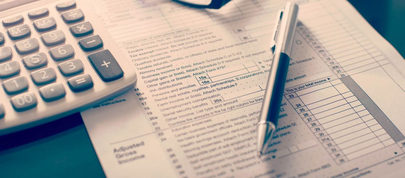 Φορολογικές δηλώσεις: Τι γίνεται με εκπτώσεις, δόσεις και το bonus του 2%