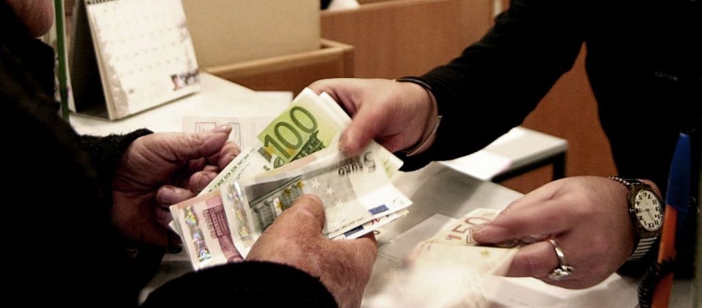 Υπ.Οικονομικών: Στο «τραπέζι» η μείωση ενοικίων σε καφέ – εστιατόρια για άλλους τρεις μήνες