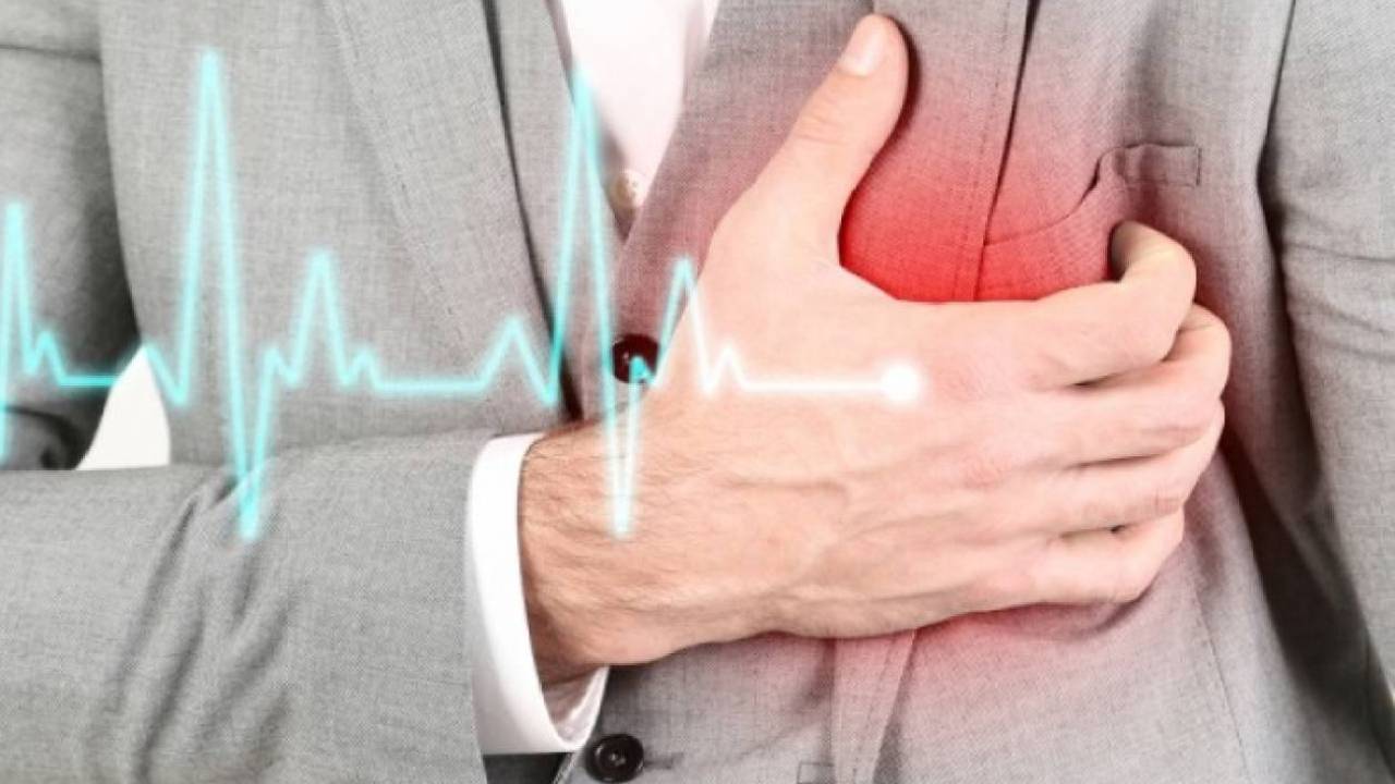 Καρδιακή προσβολή: Μην αγνοήσετε ποτέ αυτά τα συμπτώματα