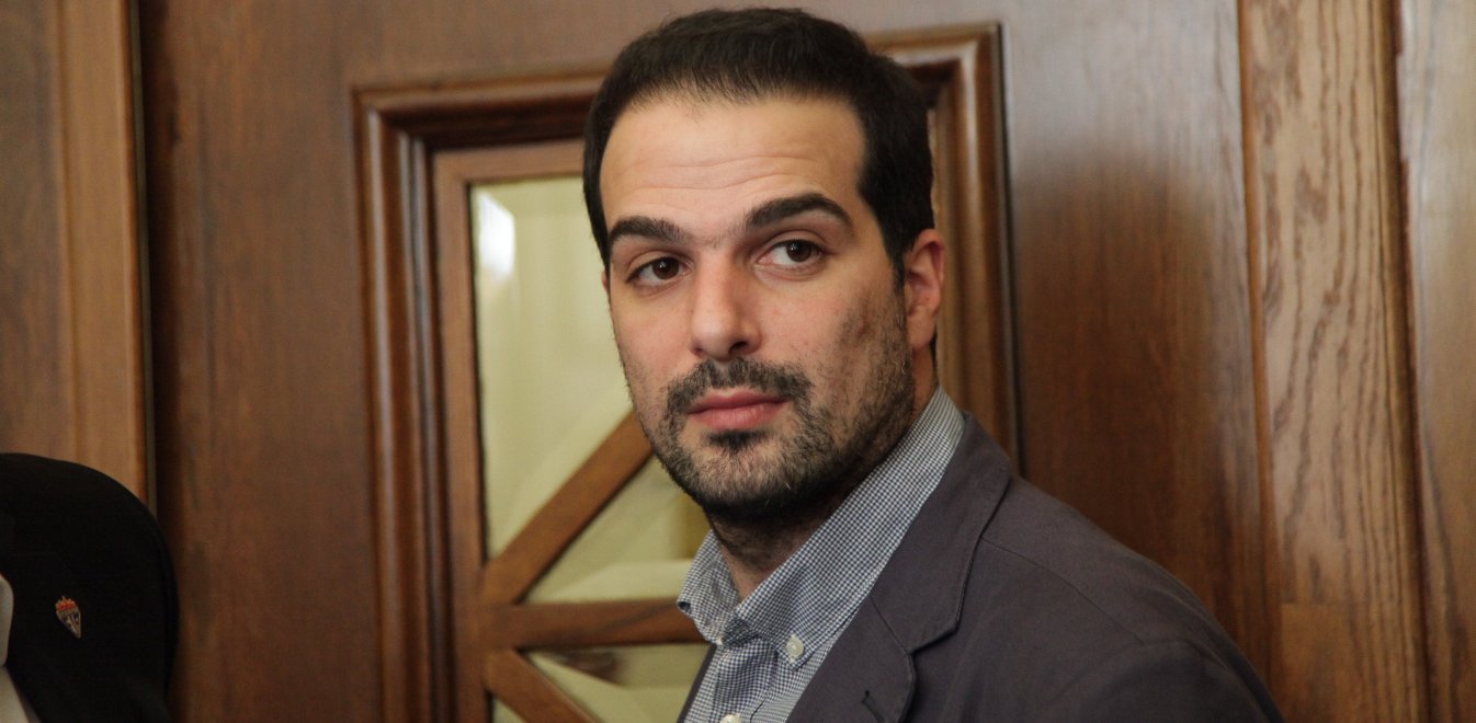 Γ.Σακελλαρίδης: «Με την Τούνη και με την κάθε Τούνη, και τώρα και πάντα, από εδώ μέχρι την άκρη του κόσμου» (φώτο)