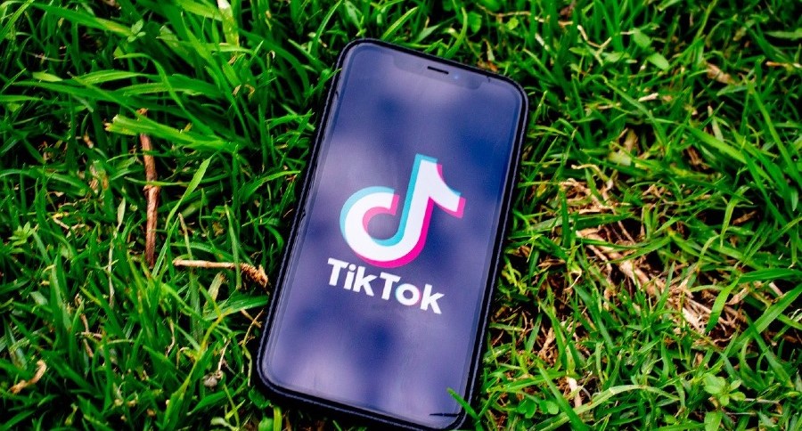 Η Amazon υποχρεώνει τους υπαλλήλους της να διαγράψουν το TikTok από τα κινητά τους