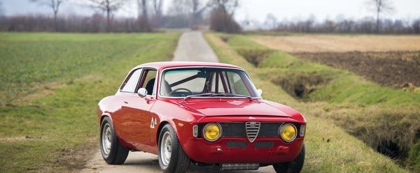 Ένα θρύλος του 1966 πωλείται πολύ ακριβά (βίντεο)