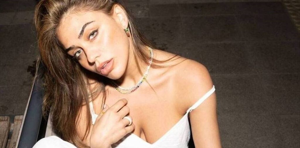 Κόνι Μεταξά: Χωρίς μακιγιάζ μετά τον τελικό του J2US (φωτό)