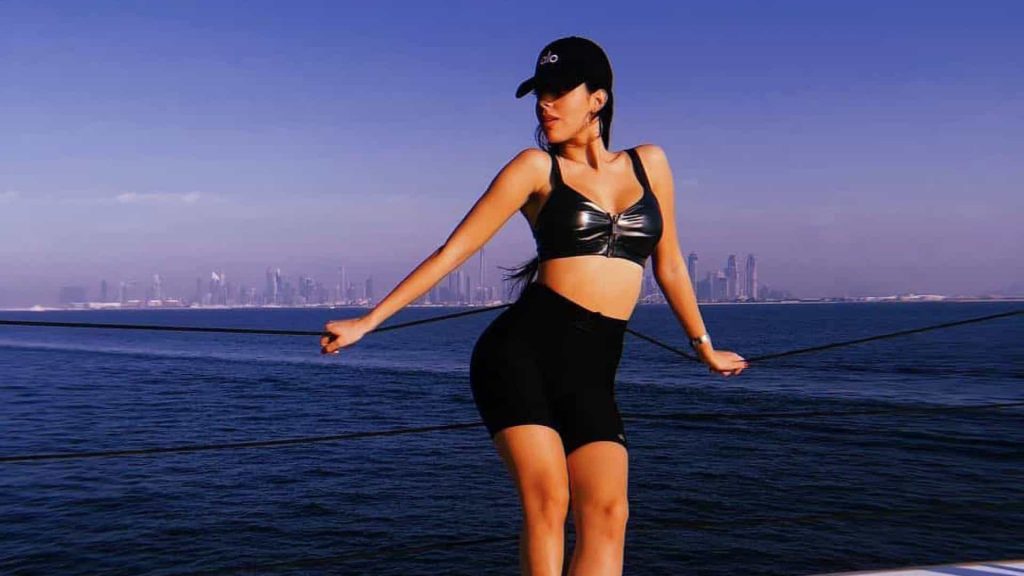 «Κόλαση»: Η σύζυγος του Κ. Ρονάλντο μοιράζει «εγκεφαλικά» με το twerking της! (βίντεο)