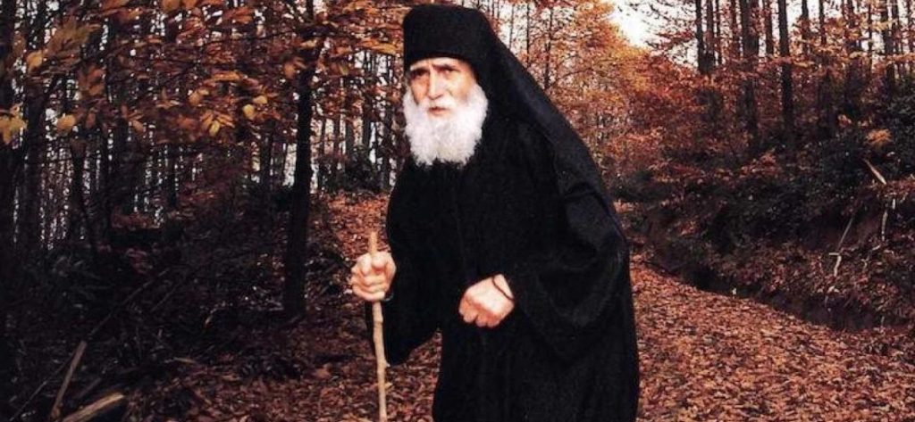 Άγιος Παΐσιος: Η επιθυμία για την πλάκα στον τάφο του και τα όσα αναφέρει
