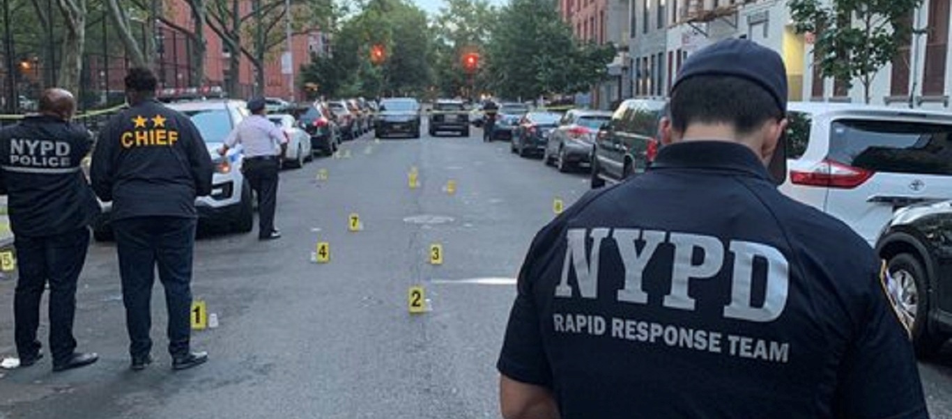 Μπρούκλιν: Σκοτώθηκε αγοράκι μόλις ενός έτους από πυροβολισμό