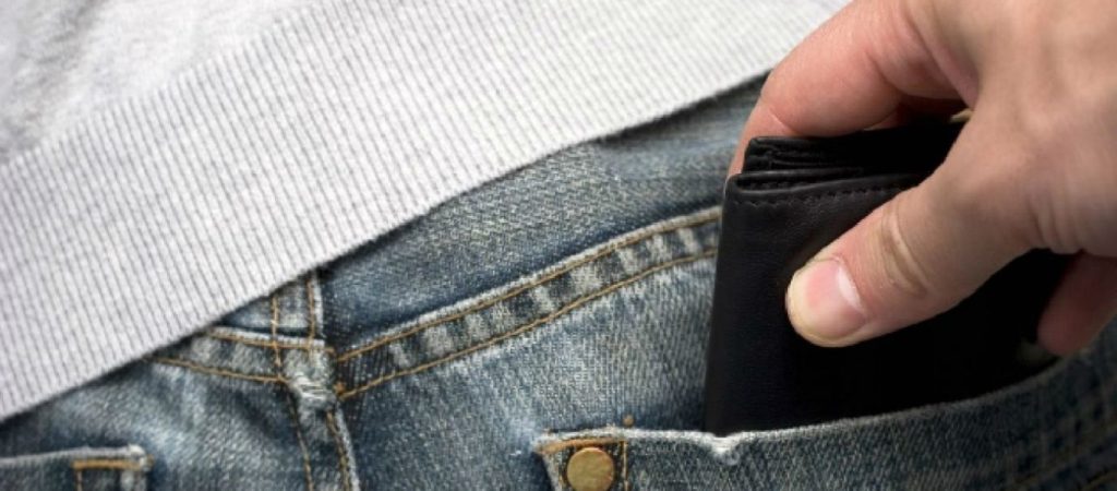 Βέροια: Τρίτη και… φαρμακερή για «ελαφροχέρα» – Δρούσε σε συγκεκριμένο μαγαζί