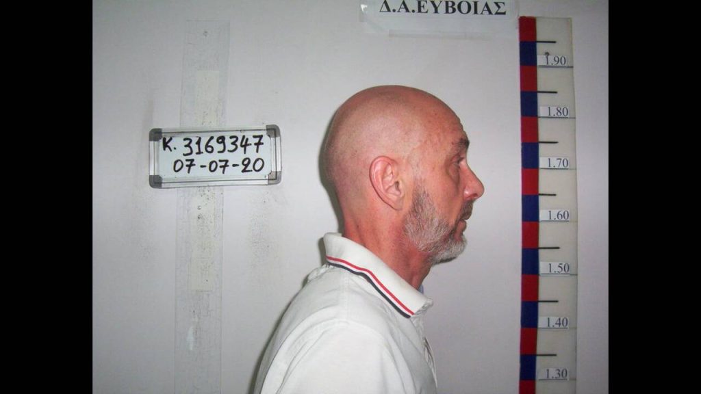 Ερέτρια: Έσβησαν το Facebook του 51χρονου εκπαιδευτικού – Όσα λέει πατέρας μαθήτριας