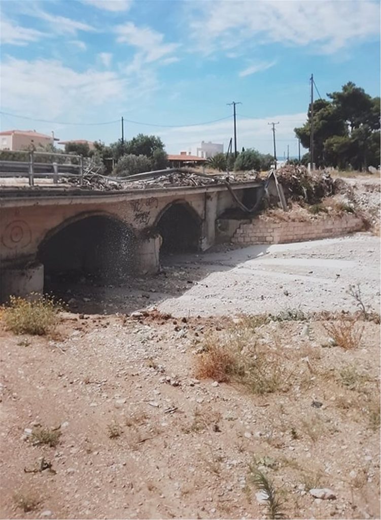 Σε αδιέξοδο οι κάτοικοι της Κινέτας: Μεγάλες ζημιές στο οδικό δίκτυο από τον Νοέμβριο του 2019 (φωτο)