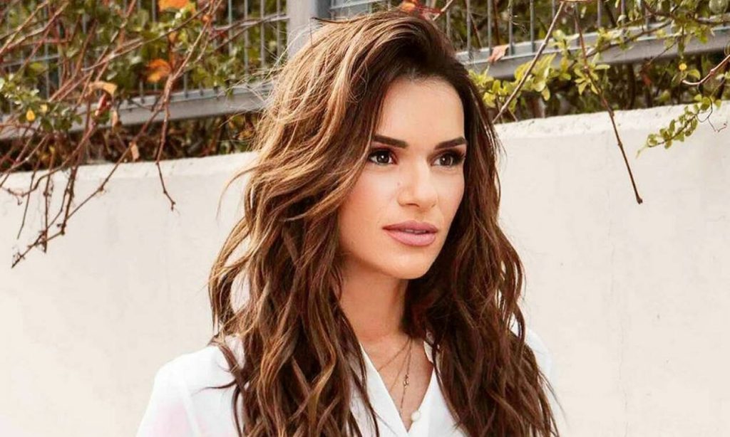 Τέλος από τον ΣΚΑΪ η Ελένη Τσολάκη: «Αυτός ο κύκλος έκλεισε» (βίντεο)