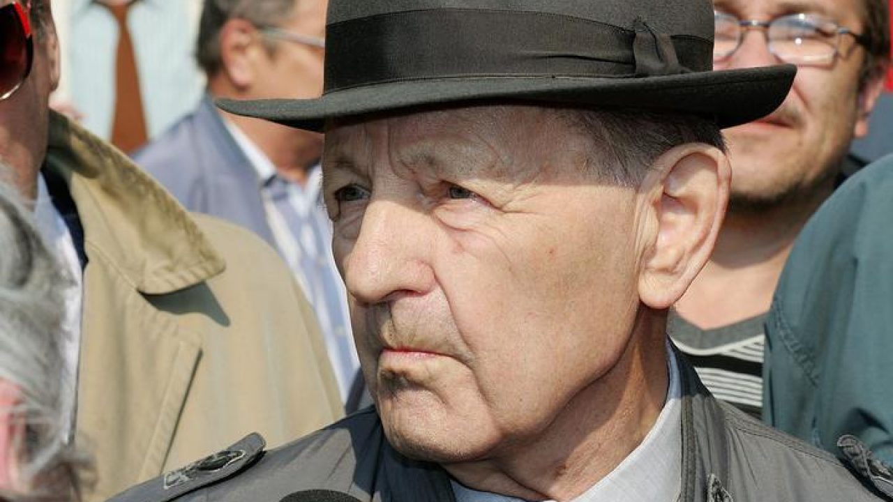 Μ. Γιακές: Πέθανε ο τελευταίος ηγέτης της σοσιαλιστικής Τσεχοσλοβακίας
