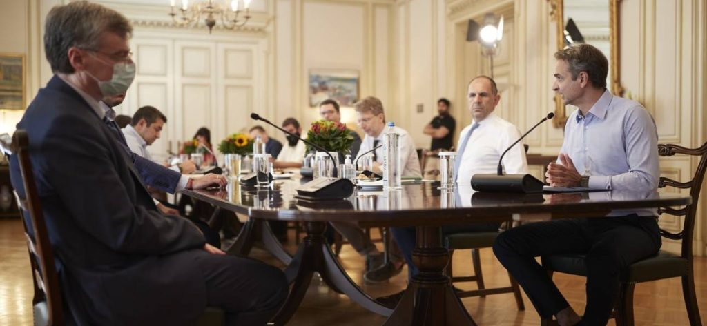 Κ. Μητσοτάκης: «Αυστηρή τήρηση των μέτρων υγείας – Να αποφύγουμε τις συναθροίσεις»