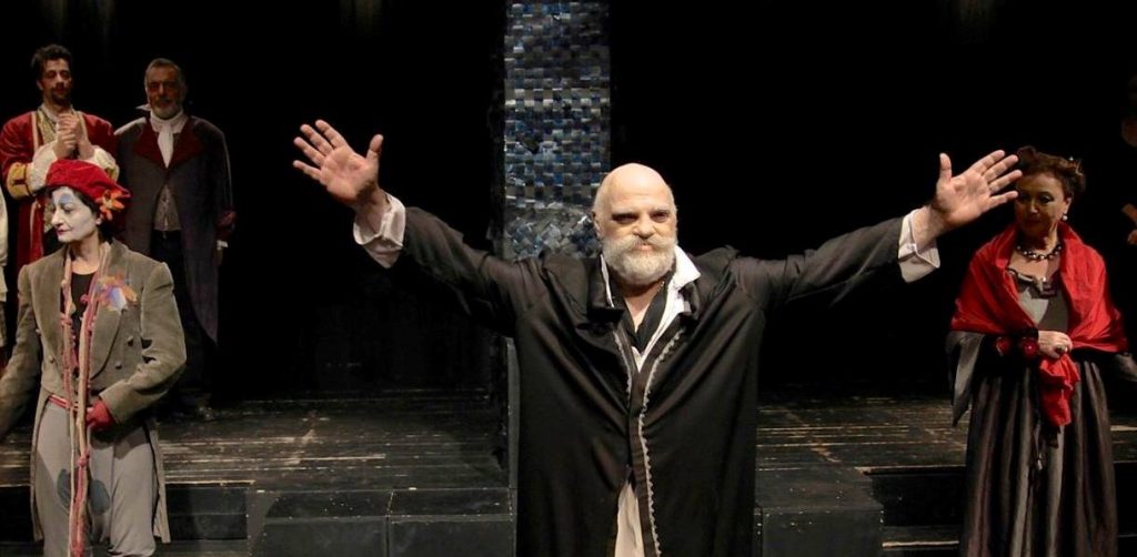 Γιώργος Βούρος: Ο ηθοποιός στέλνει ένα δυνατό μήνυμα μετά τον ακρωτηριασμό του ποδιού του (φωτό)