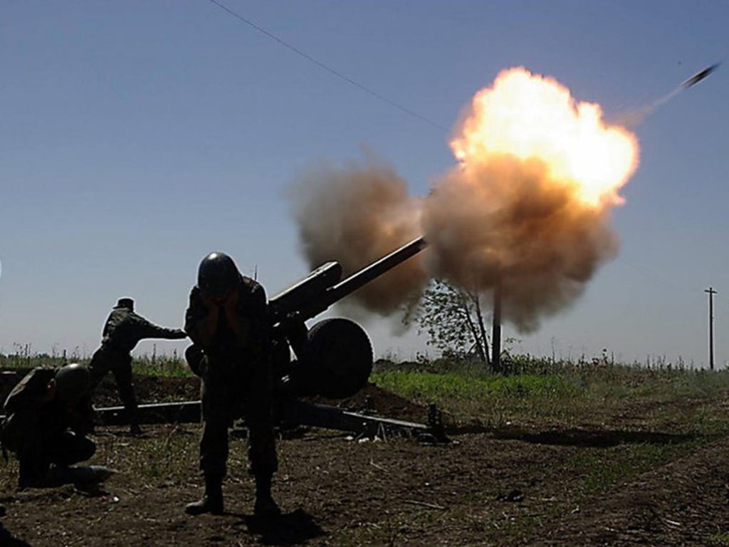 Αρμενία και Αζερμπαϊτζάν συγκρούονται πάλι στα σύνορα: Κλιμάκωση στον Καύκασο με απρόβλεπτες συνέπειες