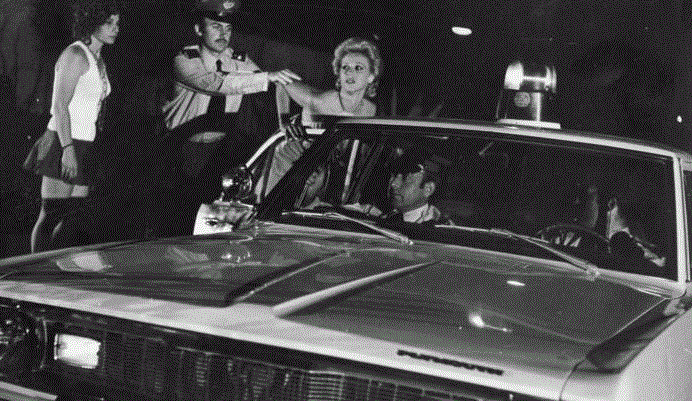 Ο ρόλος που αρνήθηκε η Αλίκη: Η πρώτη απαγορευμένη ταινία στην Ελλάδα που εκτοξεύθηκε χάρη στη Ζωή Λάσκαρη (φωτο)