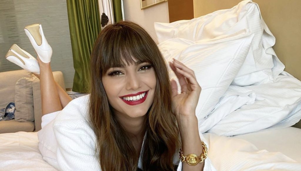 Ηλιάνα Παπαγεωργίου – Snik: Μας δείχνουν το γυμναστήριο στο σπίτι τους (βίντεο)