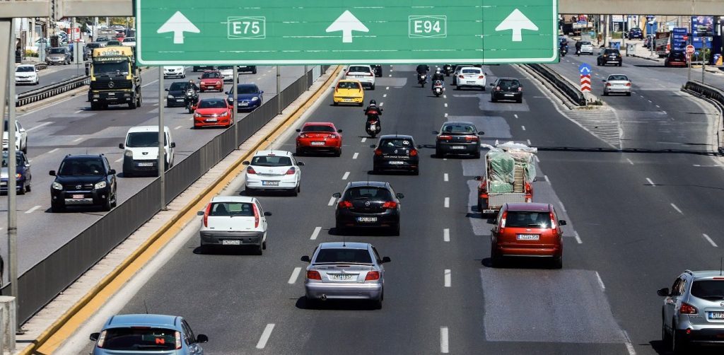 Αυξήθηκε ο αριθμός των ασφαλισμένων οχημάτων στη χώρα μας (φώτο)