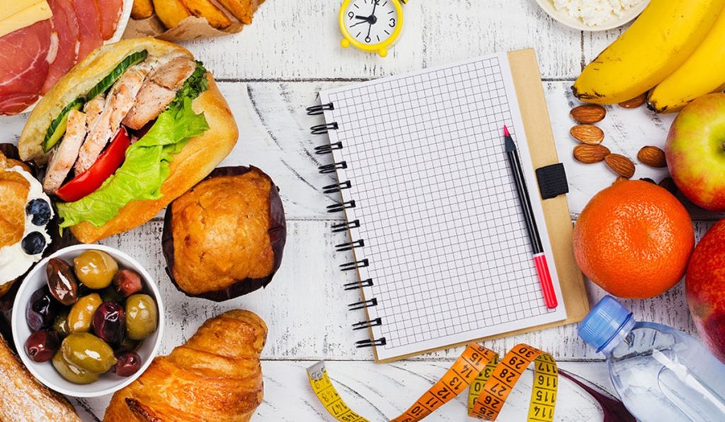 Δίαιτα: Μείωση σε λιπαρά ή σε υδατάνθρακες; – Ποια είναι η πιο αποτελεσματική;