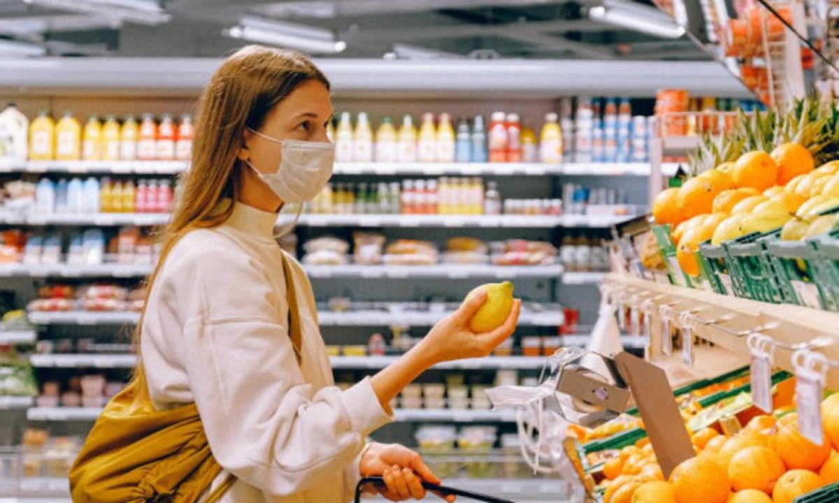 Αλλάζουν τα δεδομένα στα σούπερ μάρκετ από σήμερα: Υποχρεωτική η μάσκα από εργαζόμενους και πελάτες
