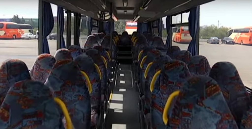 «Θεούλης» οδηγός ΚΤΕΛ – Παράτησε τους επιβάτες και έφυγε με άλλο… πλοίο!