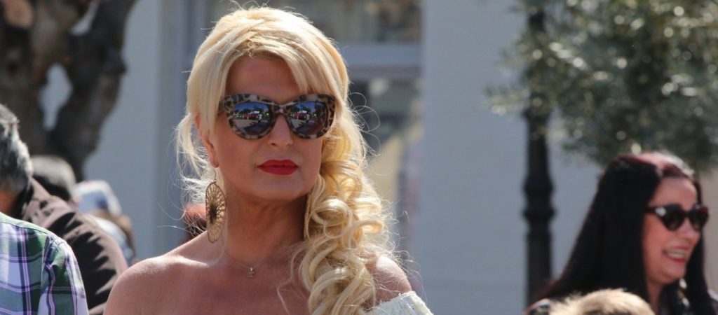 Μαρίνα Πατούλη: Με δεκάδες πυροτεχνήματα και ένα φαντασμαγορικό πάρτι γιόρτασε την ονομαστική της εορτή (βίντεο-φωτο)