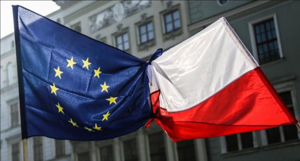 Διαφωνία της Πολωνίας σε σύνδεση της χορήγησης κονδυλίων με το κράτος δικαίου
