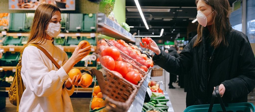 Δείτε μέχρι τι ώρα θα είναι ανοιχτά σήμερα τα καταστήματα και τα σούπερ μάρκετ
