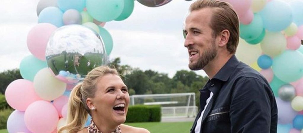 Τότεναμ: Ο Χ. Κέιν σούταρε πέναλτι για να μάθει εάν περιμένει γιο ή κόρη (βίντεο)