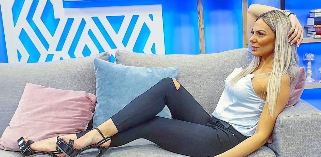 Ι. Μαλέσκου: Έρχεται Αθήνα και μας δείχνει το εντυπωσιακό κορμί της – Η φωτογραφία με μαγιό που ανέβασε