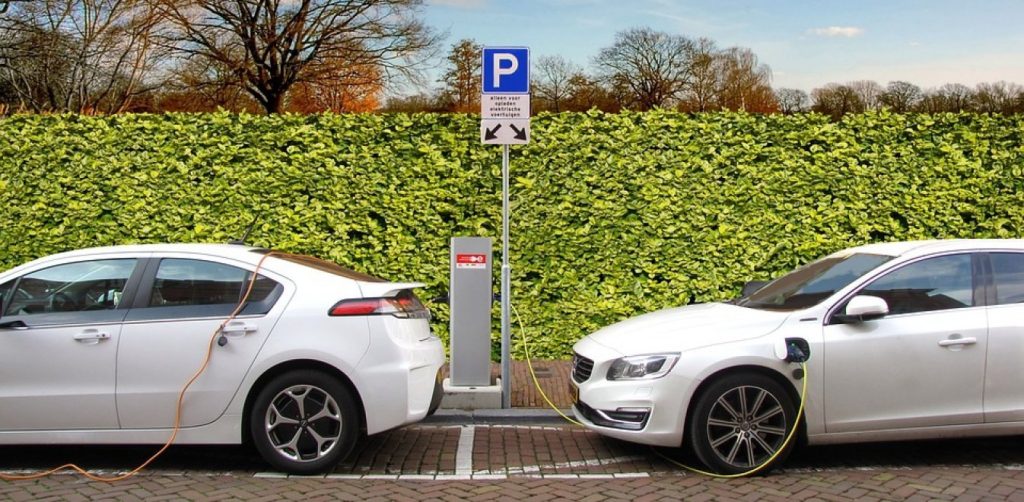 Επιδότηση για αγορά ηλεκτρικού αυτοκινήτου – Πότε ανοίγει η πλατφόρμα