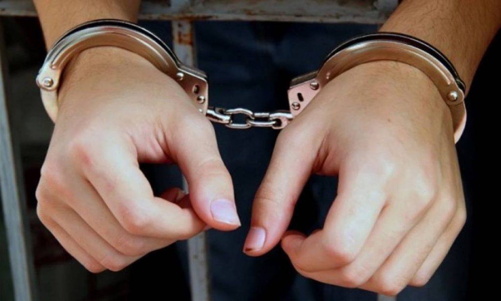 ΗΠΑ: Συνελήφθη 24χρονη εκπαιδευτικός που συνευρέθηκε με τρεις ανήλικους