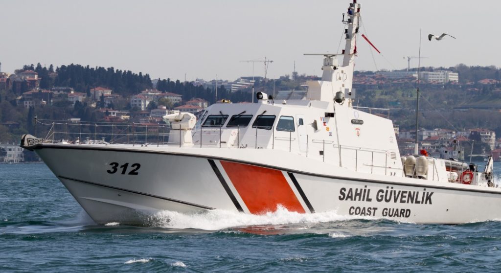 Νέα ένταση κοντά στην Κάλυμνο: Τουρκικό σκάφος προσπαθεί να εμβολίσει πλωτό του ΛΣ