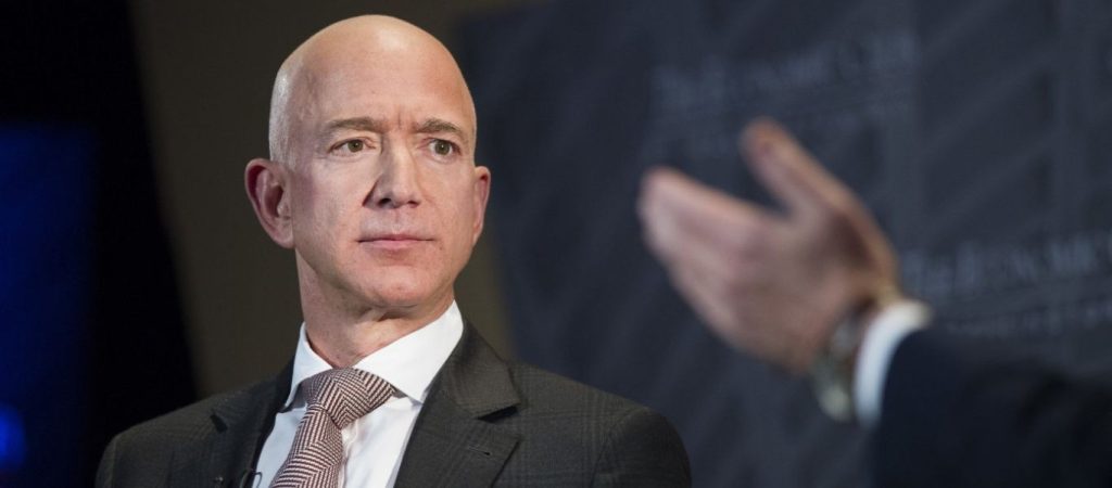 Αυτό είναι μεροκάματο: Δείτε πόσα δισεκατομμύρια έβγαλε ο Τζεφ Μπέζος σε μια μέρα
