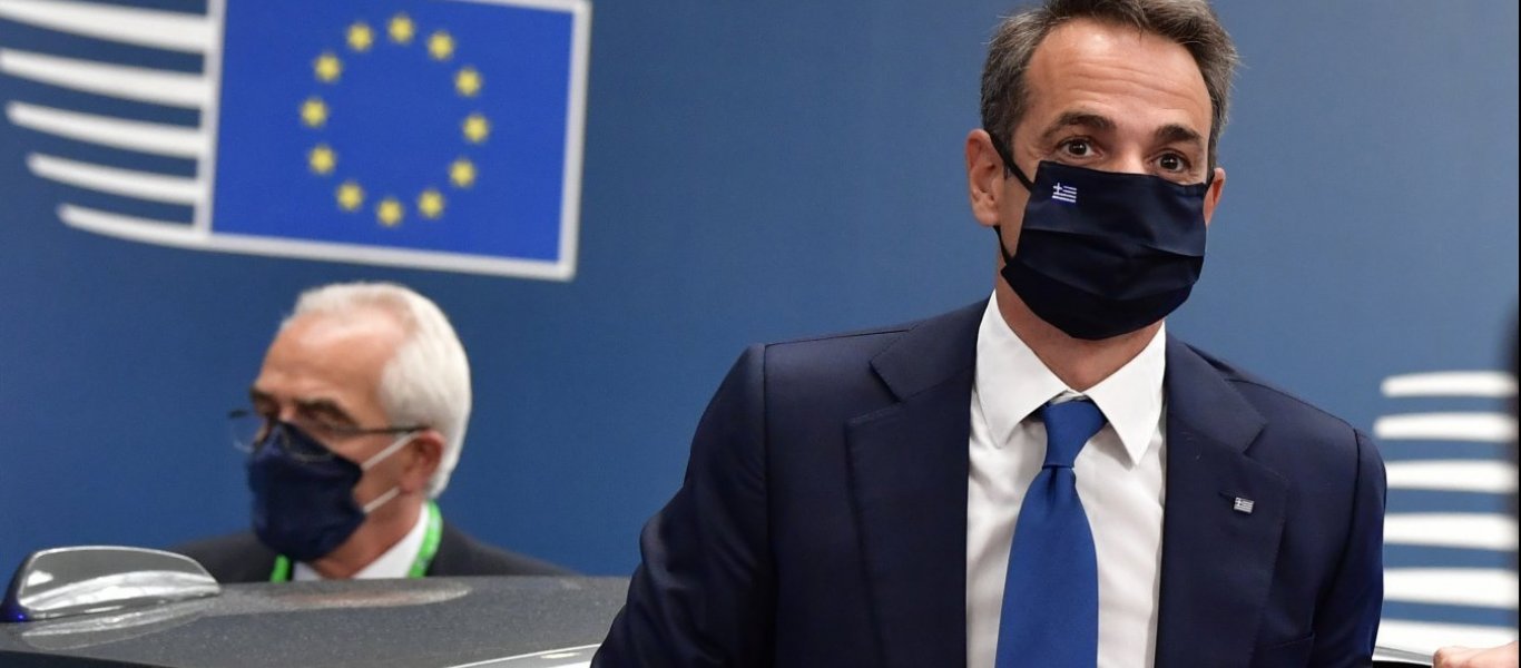 Η Ελλάδα υπό «τριπλή κατοχή» μετά τη συμφωνία της κυβέρνησης στις Βρυξέλλες: Θα μας ελέγχουν 3 «τρόικες»!