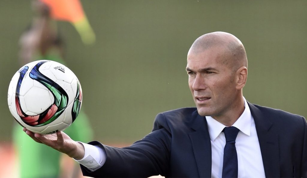 Ζινεντίν Ζιντάν: Συνεχίζει με Ρεάλ και τη νέα χρονιά