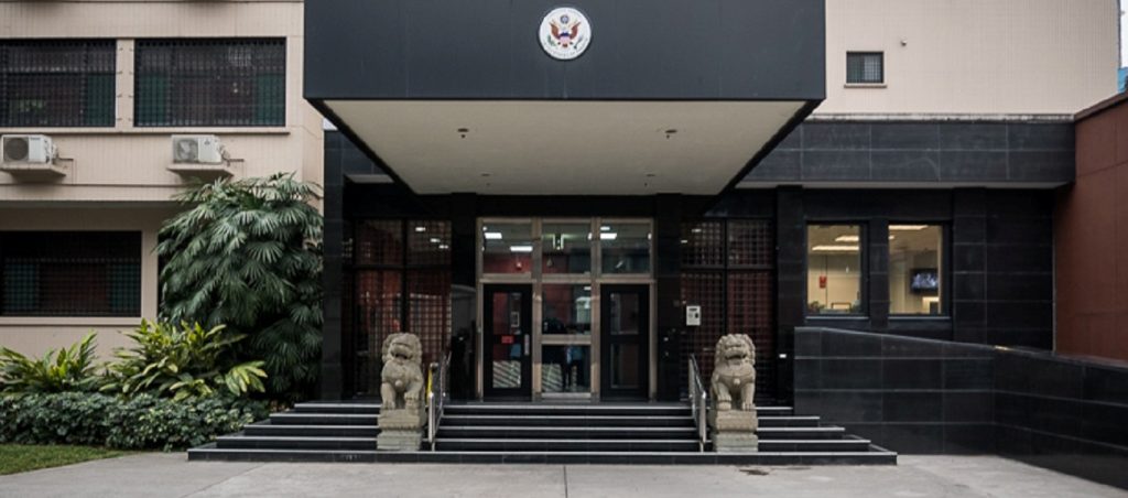 Τζ.Άλιοτ: «Η Κίνα να σταματήσει τις κακοήθεις ενέργειες»