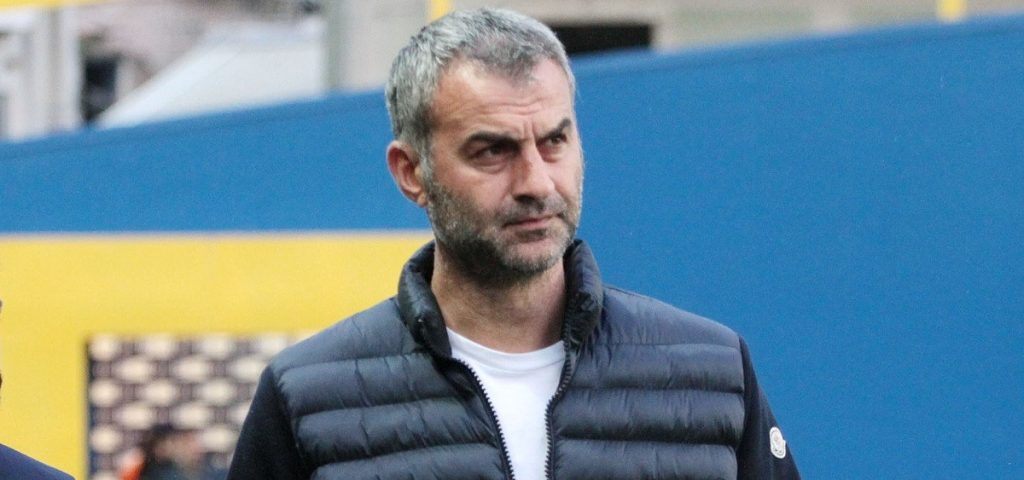 Τραϊανός Δέλλας: Τεχνικός στη Μέλμπουρν Βίκτορι στην Αυστραλία