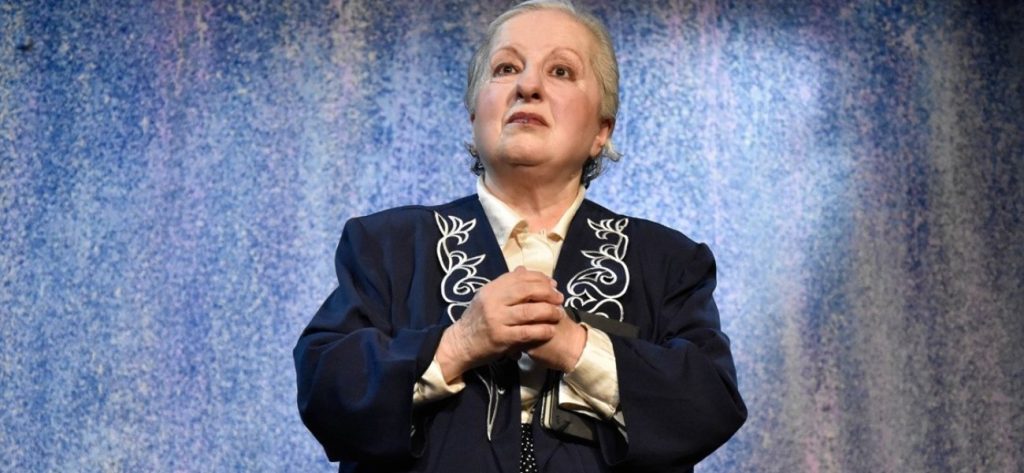 Ε. Γερασιμίδου: «Η γυναίκα υποβιβάζεται από προϊόντα όπως το GNTM και το Shopping Star»