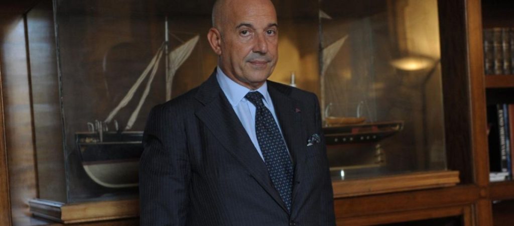 Ο Ε.Γκριμάλντι εξέφρασε το ενδιαφέρον του για τα λιμάνια Ηρακλείου και Ηγουμενίτσας στον Γ.Πλακιωτάκη