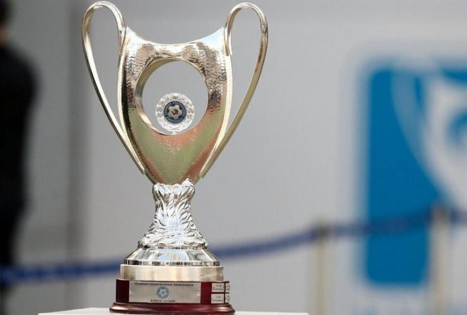 Γίνεται να κάνουν όλοι λάθος; Γίνεται!