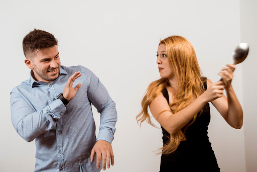 Κι όμως μερικές φορές η γυναικεία γκρίνια… κάνει καλό – Η νέα έρευνα που ανατρέπει όσα ξέραμε