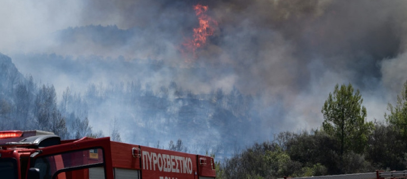 Η ενημέρωση της πυροσβεστικής για τις πυρκαγιές σε Κεχριές και Γραμματτικό
