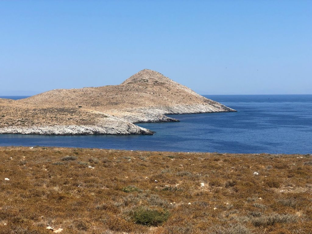 Πόρτο Κάγιο – Η «πύλη του Άδη»: Το μέρος που θα ήθελες κι εσύ να εξερευνήσεις (φώτο)