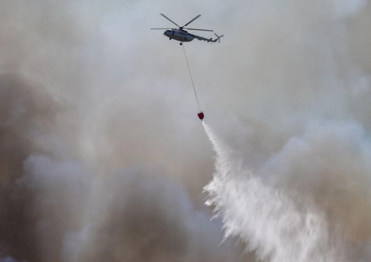 Ολονύχτια μάχη με τις φλόγες σε Κορινθία και Ηλεία – Για τέταρτη μέρα η φωτιά κατακαίει τις Κεχριές (βίντεο)