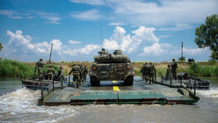 Σε ετοιμότητα 2 ωρών: Η επίλεκτη ομάδα του ελληνικού στρατού που ενεργοποιείται στα δύσκολα