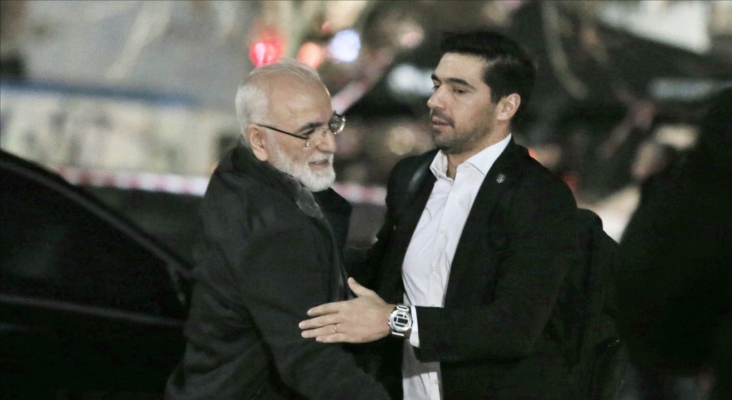 Εξελίξεις στον ΠΑΟΚ: Επιστρέφει στη Θεσσαλονίκη ο Ι.Σαββίδης – Τι τρέχει με Α.Φερέιρα;