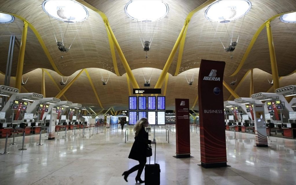 Ισπανία: Zητά από τον Λονδίνο την εξαίρεση των Βαλεαρίδων και Κανάριων Νήσων από την καραντίνα