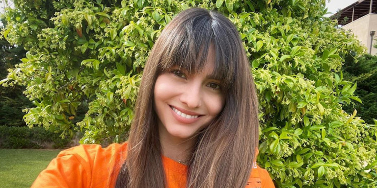 Η Ηλιάνα Παπαγεωργίου ποζάρει με μπικίνι και η Έλενα Χριστοπούλου την αποθεώνει (φωτό)